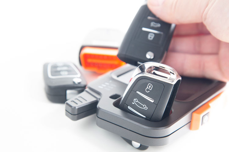 Car Key Replacement in Delray Beach